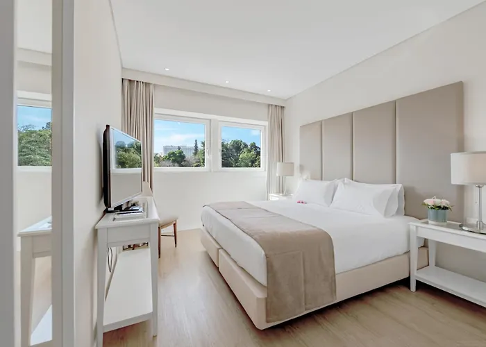 Lisboa Central Park Hotel Suites&Studios